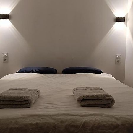 Appartement Confort Equipe Au Coeur De เบซิเยร์ ภายนอก รูปภาพ