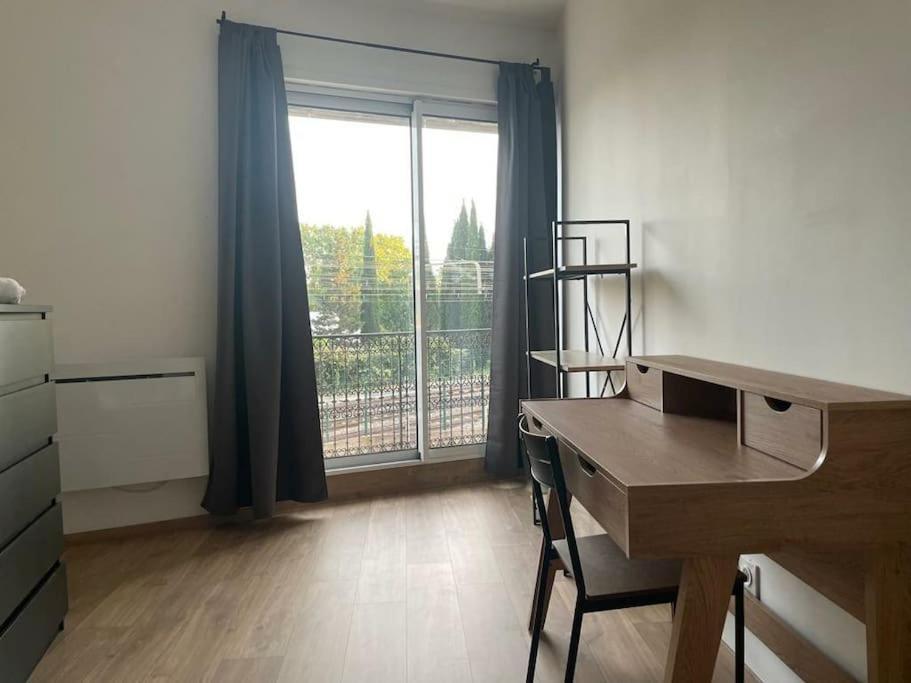 Appartement Confort Equipe Au Coeur De เบซิเยร์ ภายนอก รูปภาพ